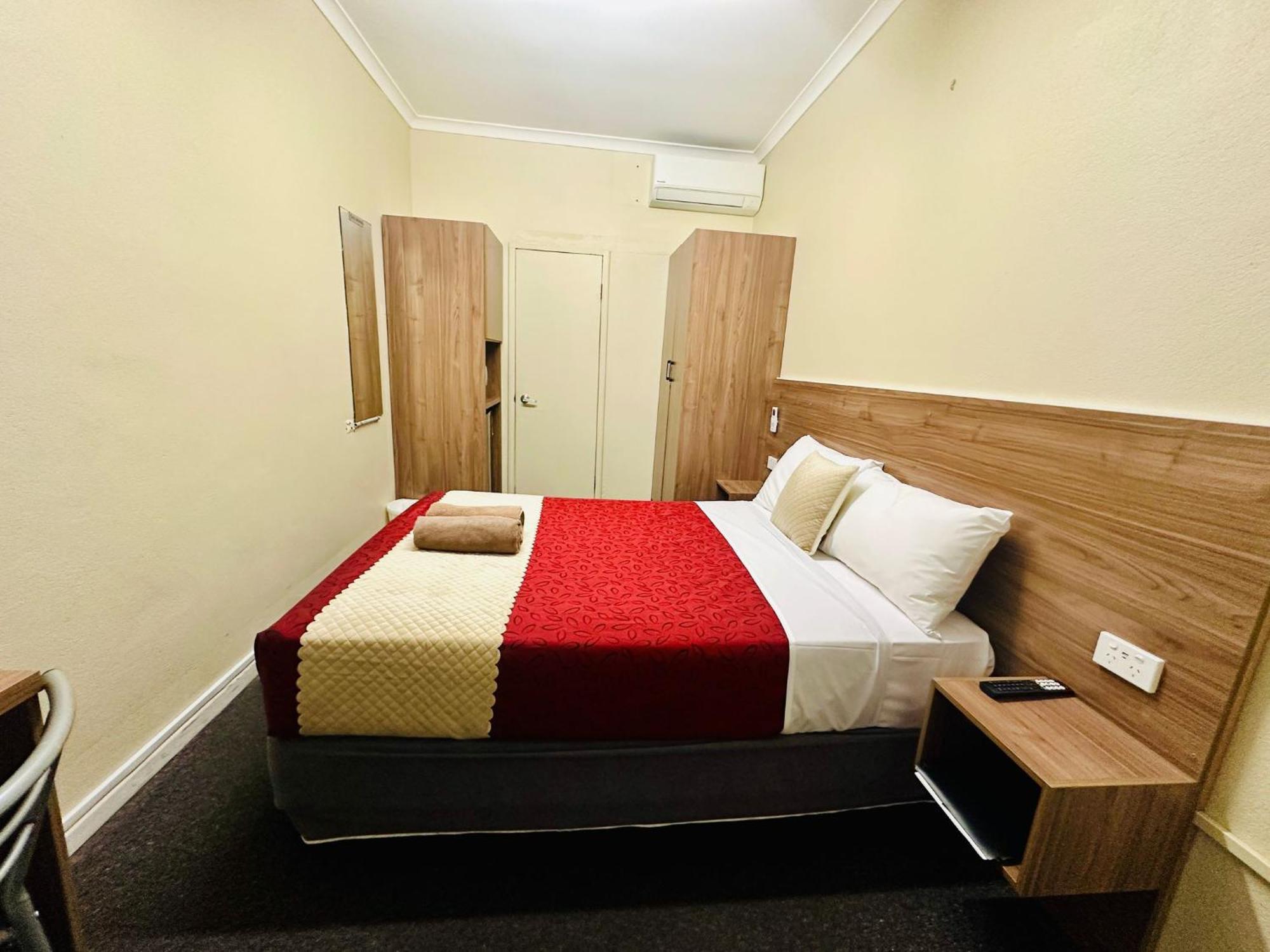 Wattle Tree Motel Cootamundra Buitenkant foto