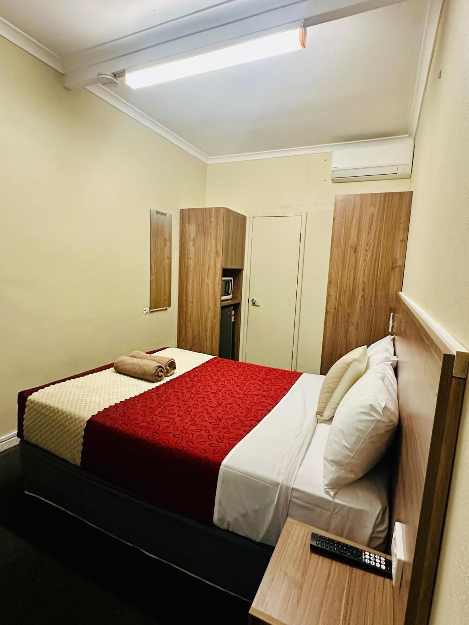 Wattle Tree Motel Cootamundra Buitenkant foto